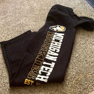Michigan Tech Sweatpants - Men’s small